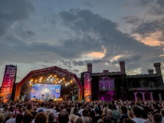Live Review: Bowling For Soup - Lincoln Castle