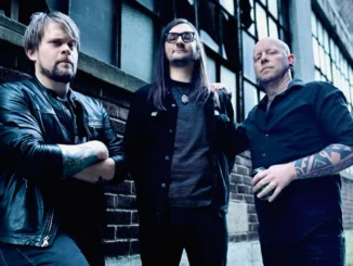 Album Review: Valley of the Sun - The Blacklight Session
